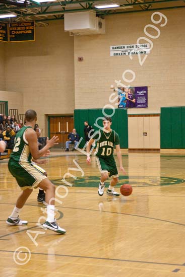 V Bkball 015