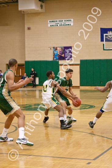 V Bkball 017