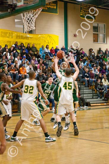 V Bkball 031