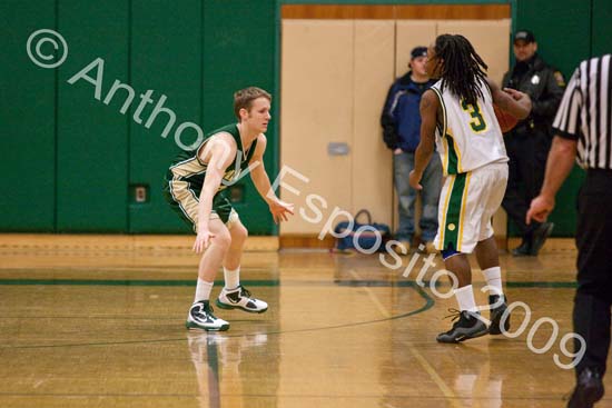 V Bkball 051