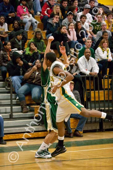 V Bkball 097