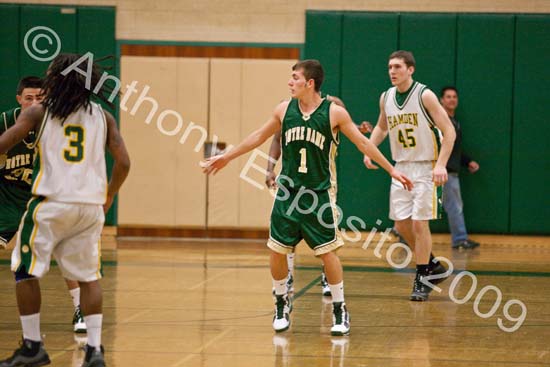 V Bkball 098