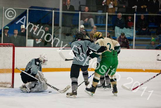 V Hockey 051
