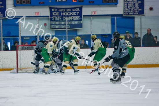 V Hockey 210